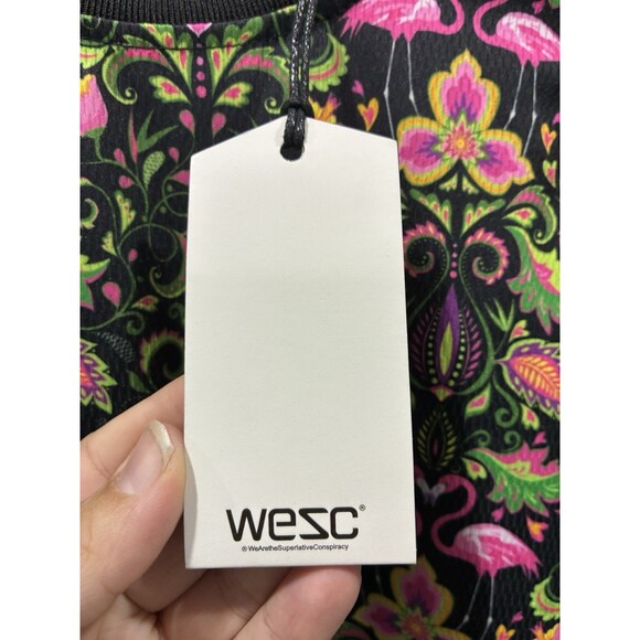 WeSC Flamingo-Go Wild Basketball Tank Top Unisex M NWT Vibrant Floral Streetwear - Picture 6 of 7